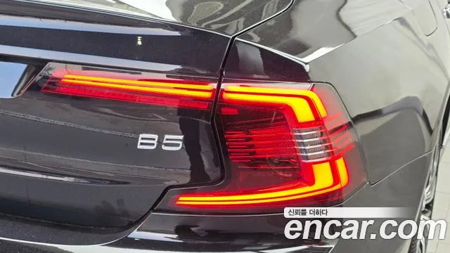 Volvo S90 2021 — фото 9