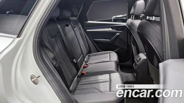 Audi Q5 2020 — фото 12