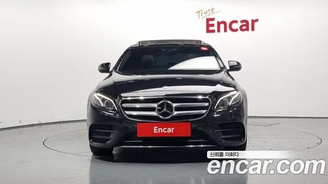 Mercedes-Benz E-Class 2020 — фото 3