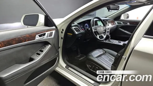 Hyundai Genesis 2016 — фото 10