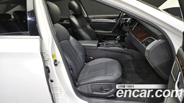 Hyundai Genesis 2016 — фото 11
