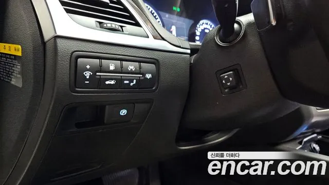Hyundai Genesis 2016 — фото 16