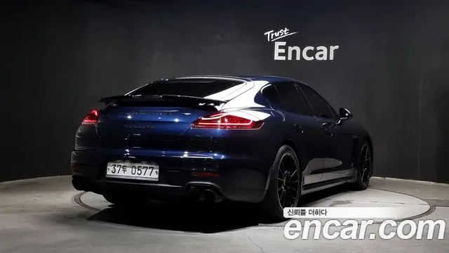 Porsche Panamera 2016 — фото 2