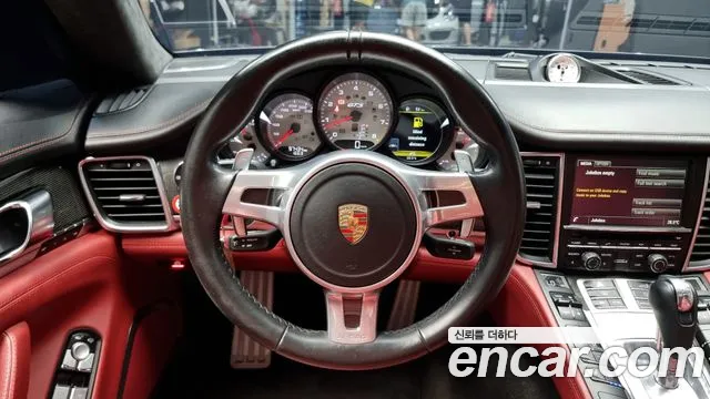 Porsche Panamera 2016 — фото 13
