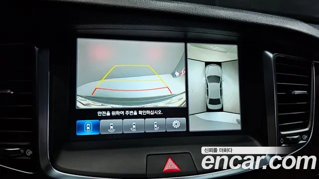 Hyundai Equus 2015 — фото 15