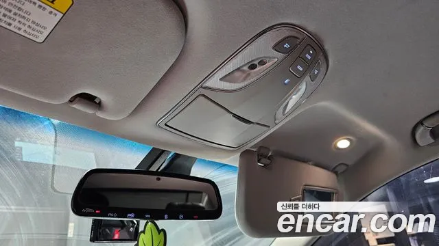 Hyundai Equus 2015 — фото 17