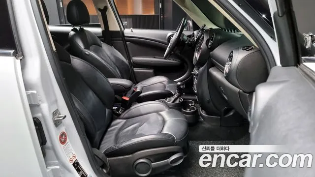 Mini Countryman 2015 — фото 10