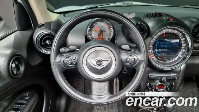 Mini Countryman 2015 — фото 13