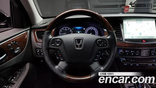Hyundai Equus 2015 — фото 13