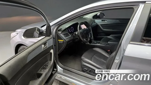 Hyundai Sonata 2015 — фото 10