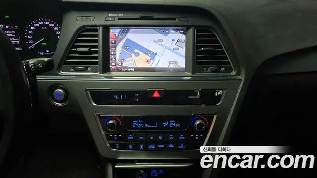 Hyundai Sonata 2015 — фото 18