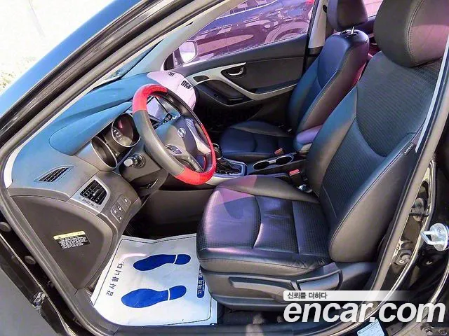 Hyundai AVANTE 2015 — фото 5