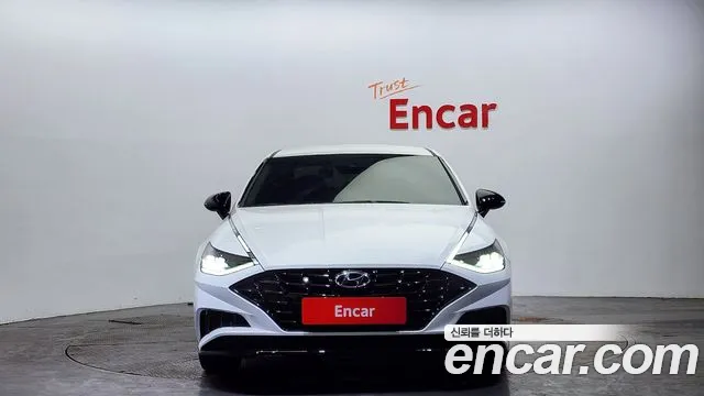 Hyundai Sonata 2022 — фото 3