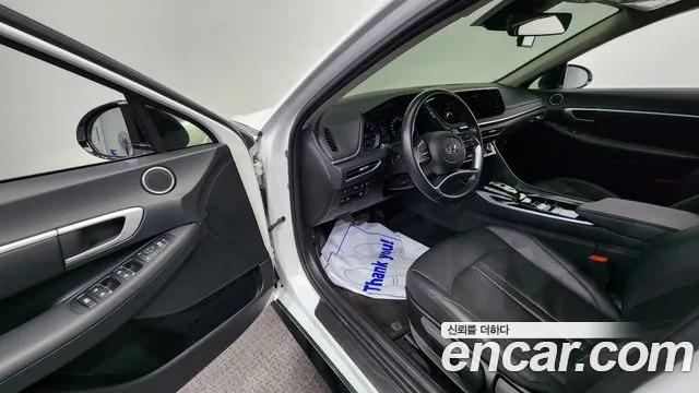 Hyundai Sonata 2022 — фото 10