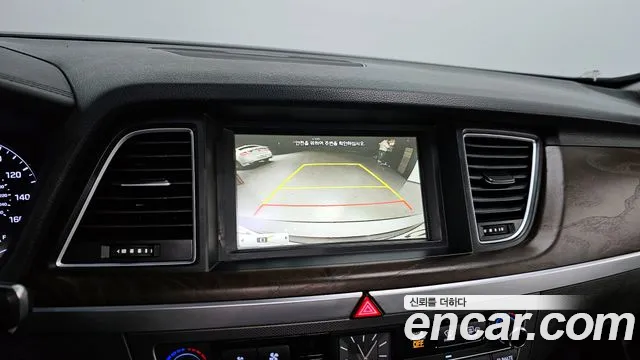 Hyundai Genesis 2015 — фото 16