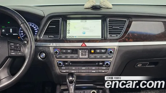 Hyundai Genesis 2016 — фото 14