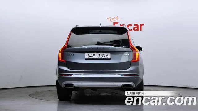 Volvo XC90 2017 — фото 4