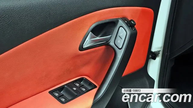 Volkswagen Polo 2014 — фото 14