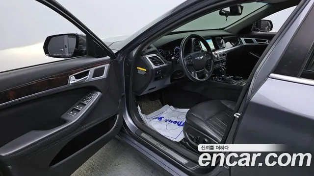 Hyundai Genesis 2016 — фото 10