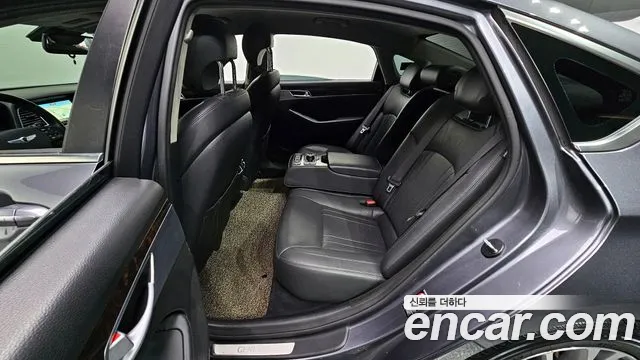 Hyundai Genesis 2016 — фото 11