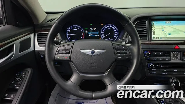 Hyundai Genesis 2016 — фото 14