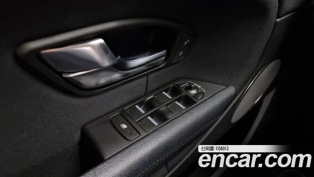 Land Rover Range Rover Evoque 2016 — фото 16
