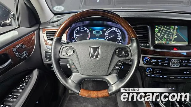 Hyundai Equus 2014 — фото 13