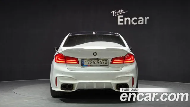 BMW M5 2018 — фото 4
