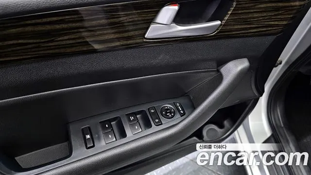 Hyundai Sonata 2016 — фото 14