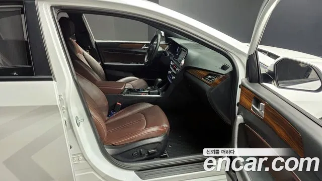 Hyundai Sonata 2018 — фото 11