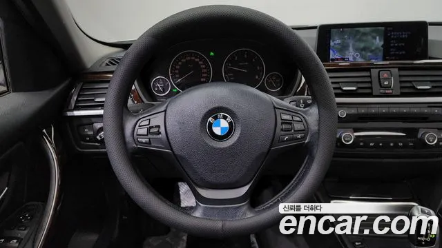 BMW 3-Series 2012 — фото 15