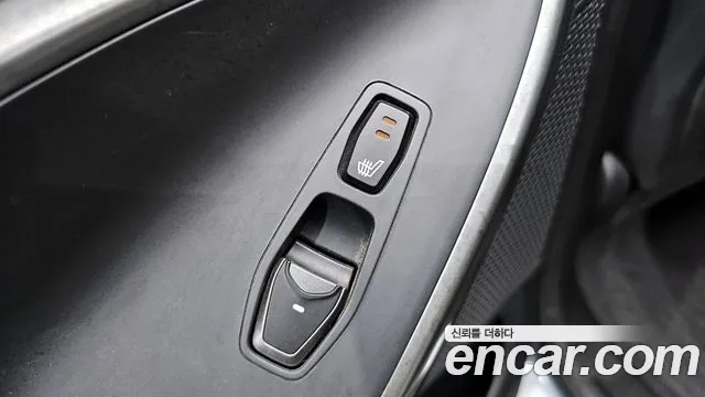 Hyundai Santafe 2018 — фото 19