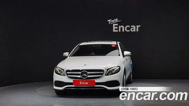 Mercedes-Benz E-Class 2018 — фото 3
