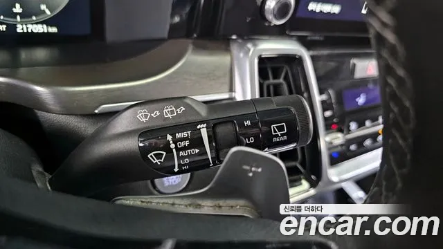 Kia Sorento 2023 — фото 16