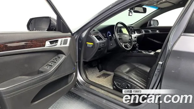 Hyundai Genesis 2015 — фото 11