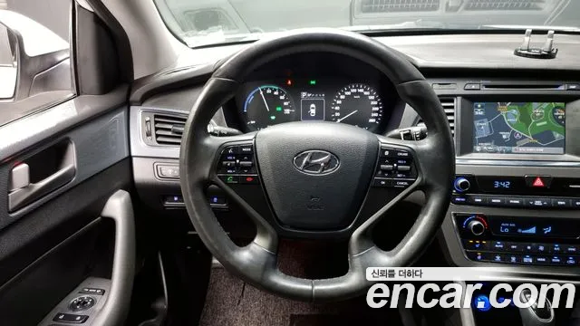 Hyundai Sonata 2015 — фото 13