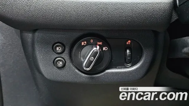 Mini Clubman 2019 — фото 16