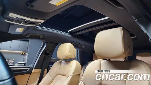 Porsche Macan 2017 — фото 18