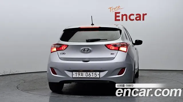 Hyundai i30 2016 — фото 4