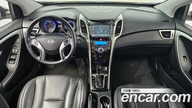 Hyundai i30 2016 — фото 7