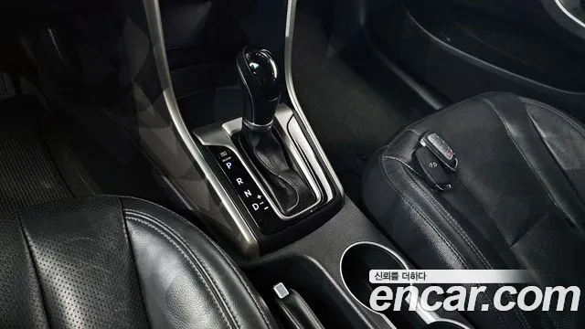 Hyundai i30 2016 — фото 9
