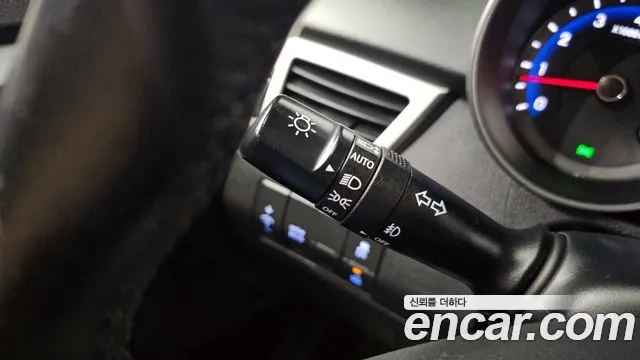 Hyundai i30 2016 — фото 18
