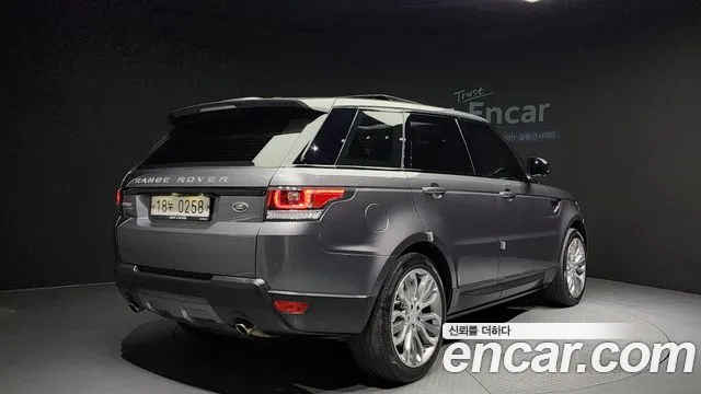 Land Rover Range Rover Sport 2016 — фото 2