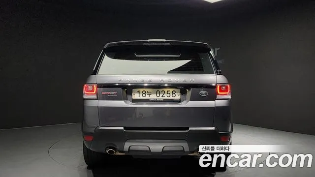 Land Rover Range Rover Sport 2016 — фото 4
