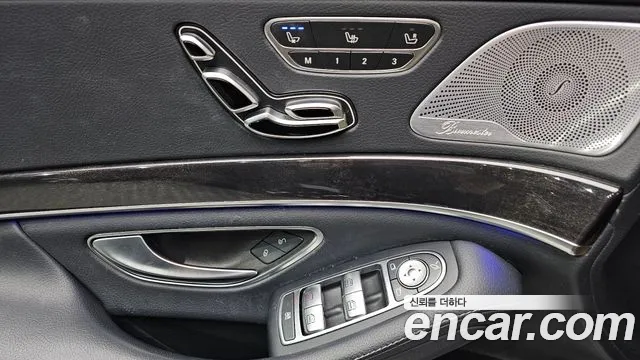 Mercedes-Benz S-Class 2019 — фото 12