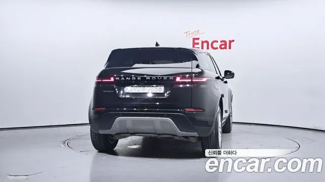 Land Rover Range Rover Evoque 2024 — фото 4