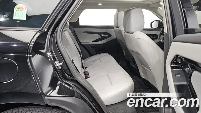 Land Rover Range Rover Evoque 2024 — фото 12