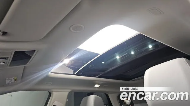 Land Rover Range Rover Evoque 2024 — фото 19