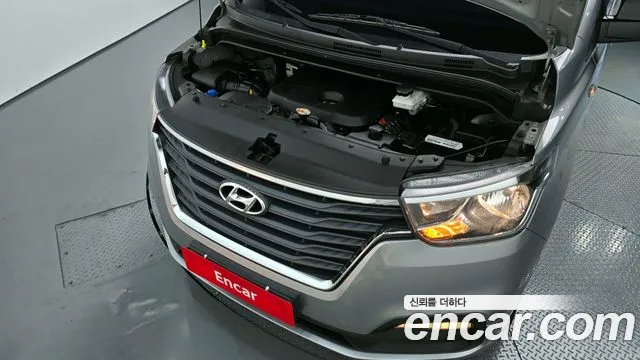 Hyundai Starex 2019 — фото 6