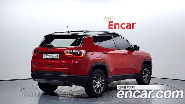Jeep Compass 2020 — фото 2